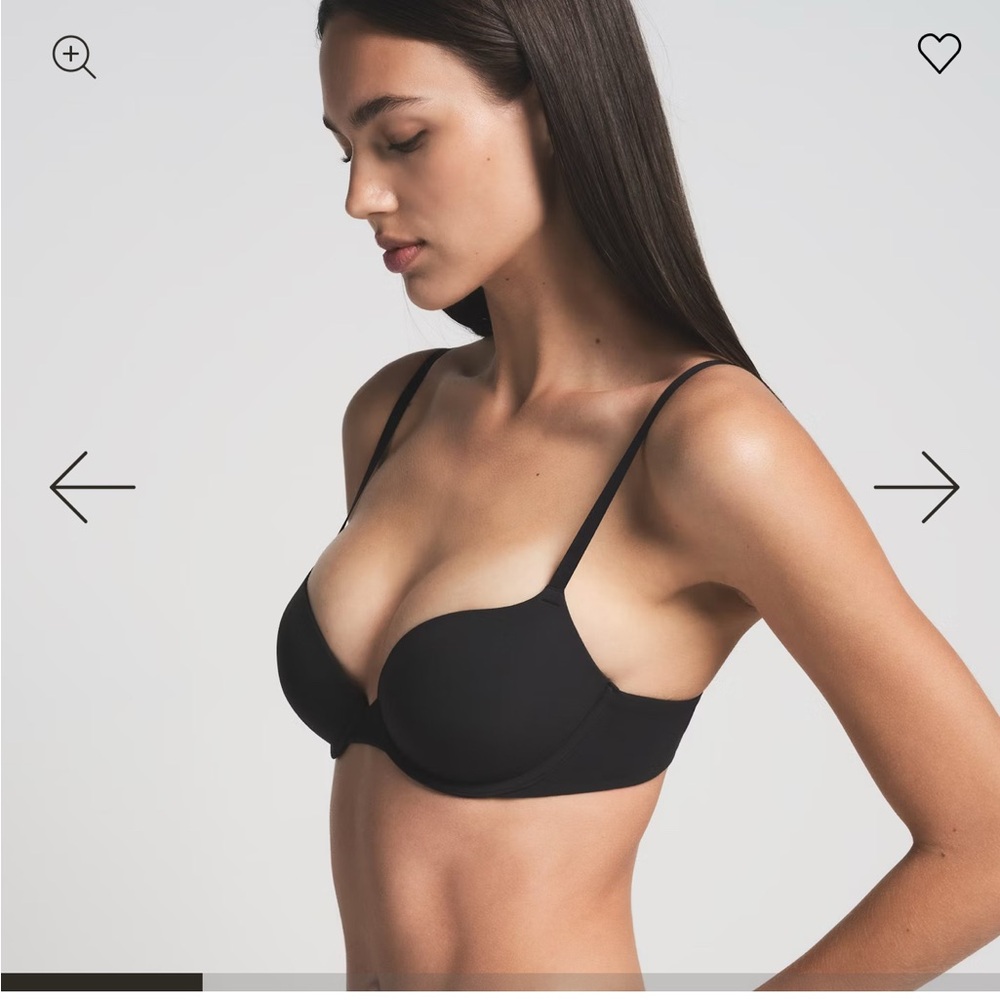 SKIMS FITS EVERYBODY PUSH-UP BRA ONYX / 34 / C